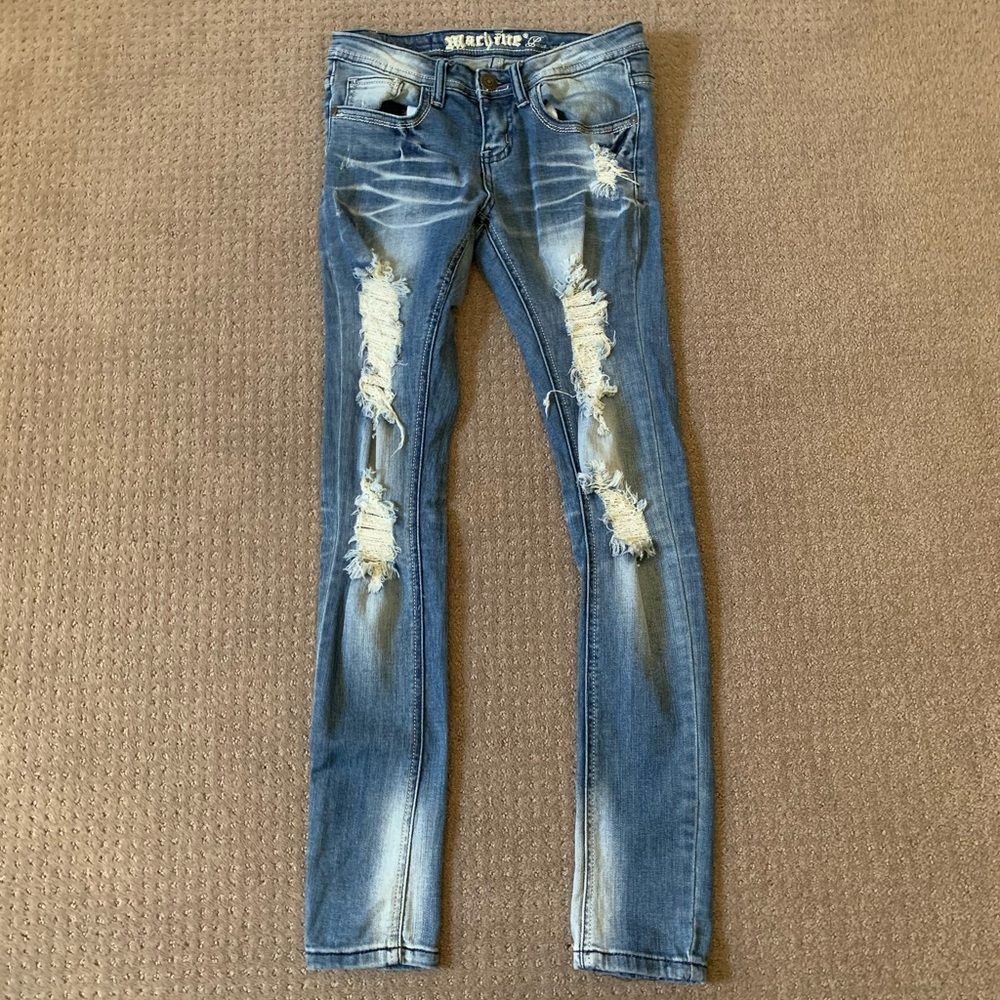 Juniors Machine Distressed jeans